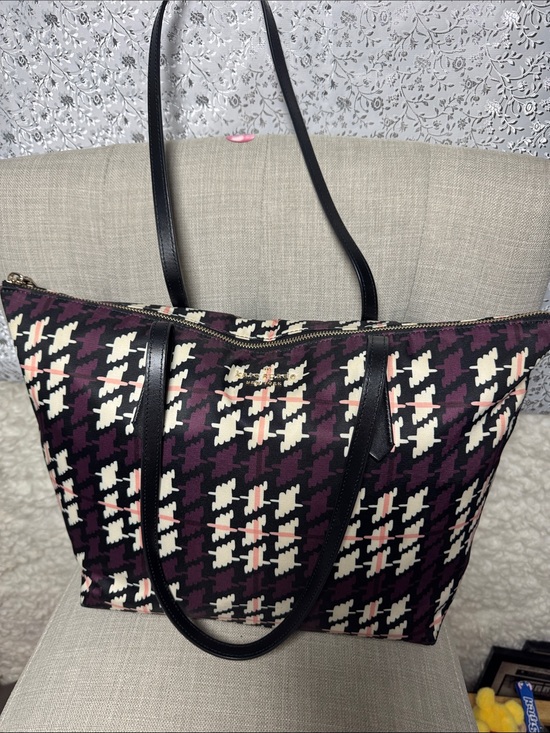 kate spade Handbags - Kate spade ♠️ Purple Houndstooth Tote Bag with Black Straps